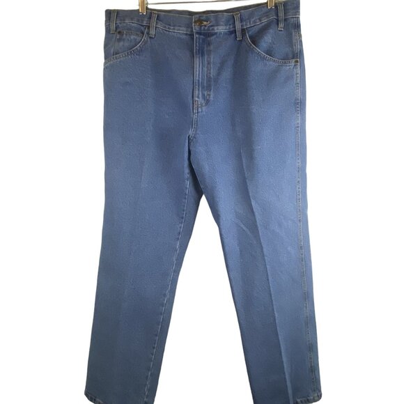Rivet Supply Co. Classic Medium Wash Blue Jeans Men's Size 38x32 100% Cotton - Picture 1 of 10